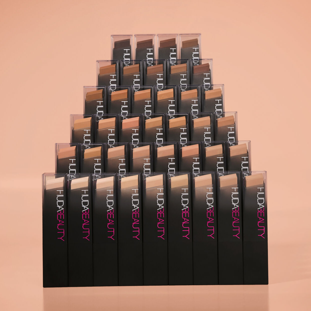 Huda Beauty FauxFilter Skin Finish Buildable Coverage Foundation Stick 02